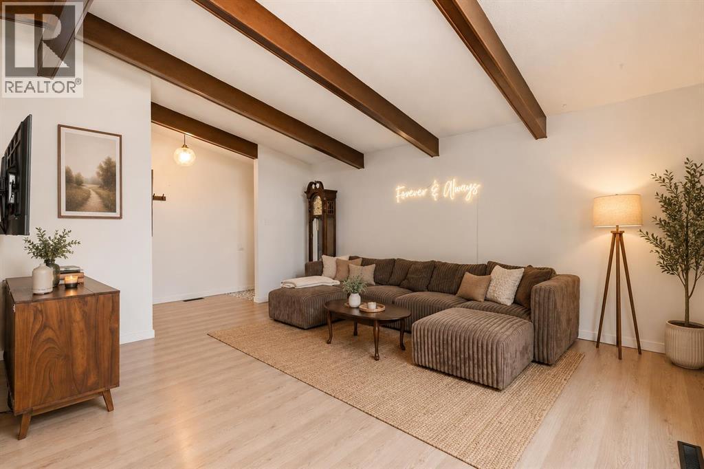 67 Sherwood Crescent, Red Deer, Alberta, T4N0A5, Red Deer, Alberta — photo 4 of 5