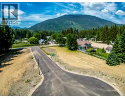 1-1445 Illecillewaet Road Lot# Sl 10, Revelstoke, BC V0E2S1 Photo 7
