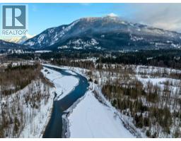1-1445 Illecillewaet Road Lot# Sl 10, Revelstoke, BC V0E2S1 Photo 11