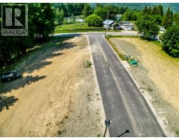 1-1445 Illecillewaet Road Lot# Sl 10, Revelstoke, BC V0E2S1 Photo 14