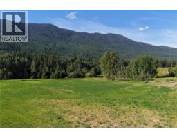 4325 Highway 97 Highway, Falkland, BC V0E1W0 Photo 70