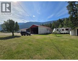 4325 Highway 97 Highway, Falkland, BC V0E1W0 Photo 56