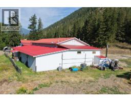 4325 Highway 97 Highway, Falkland, BC V0E1W0 Photo 40