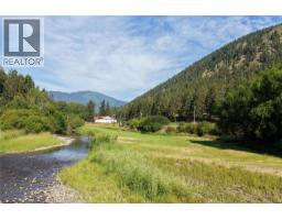 4325 Highway 97 Highway, Falkland, BC V0E1W0 Photo 39