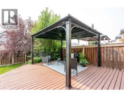1153 Kingston Crescent SE - photo 40