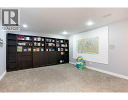 1153 Kingston Crescent SE - photo 34