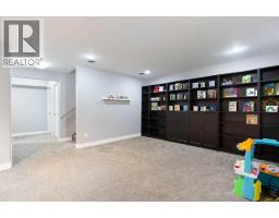 1153 Kingston Crescent SE - photo 35