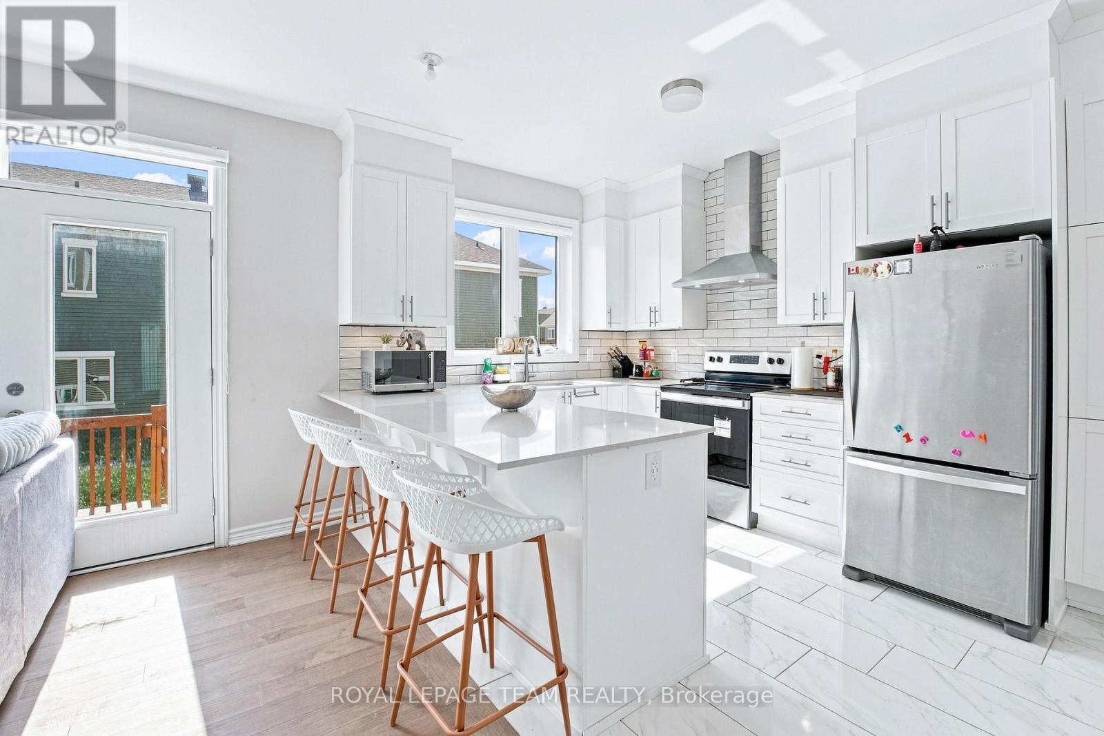 4124 OBSIDIAN STREET - Image 12