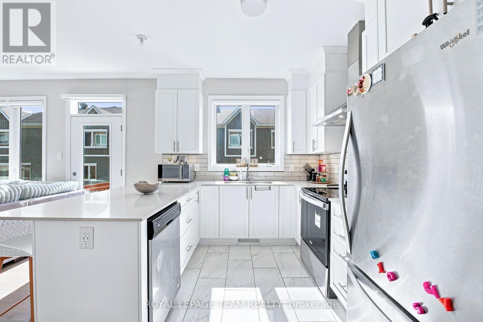 4124 OBSIDIAN STREET - 13