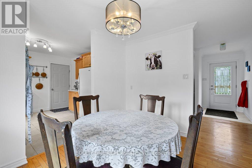 3314 NIXON DRIVE - 12