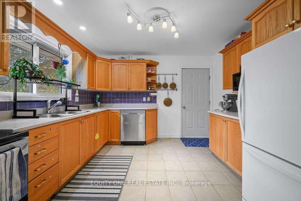 3314 NIXON DRIVE - Image 13