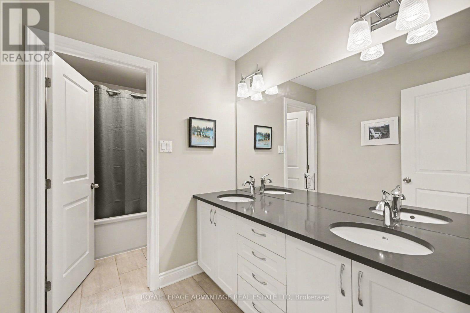 54 MORRIS STREET - 24