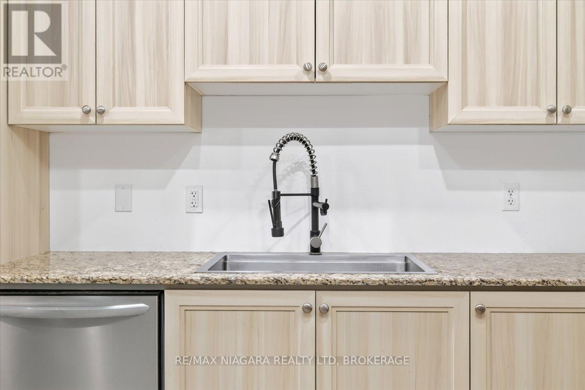 12 FRED FISHER CRESCENT - Image 13