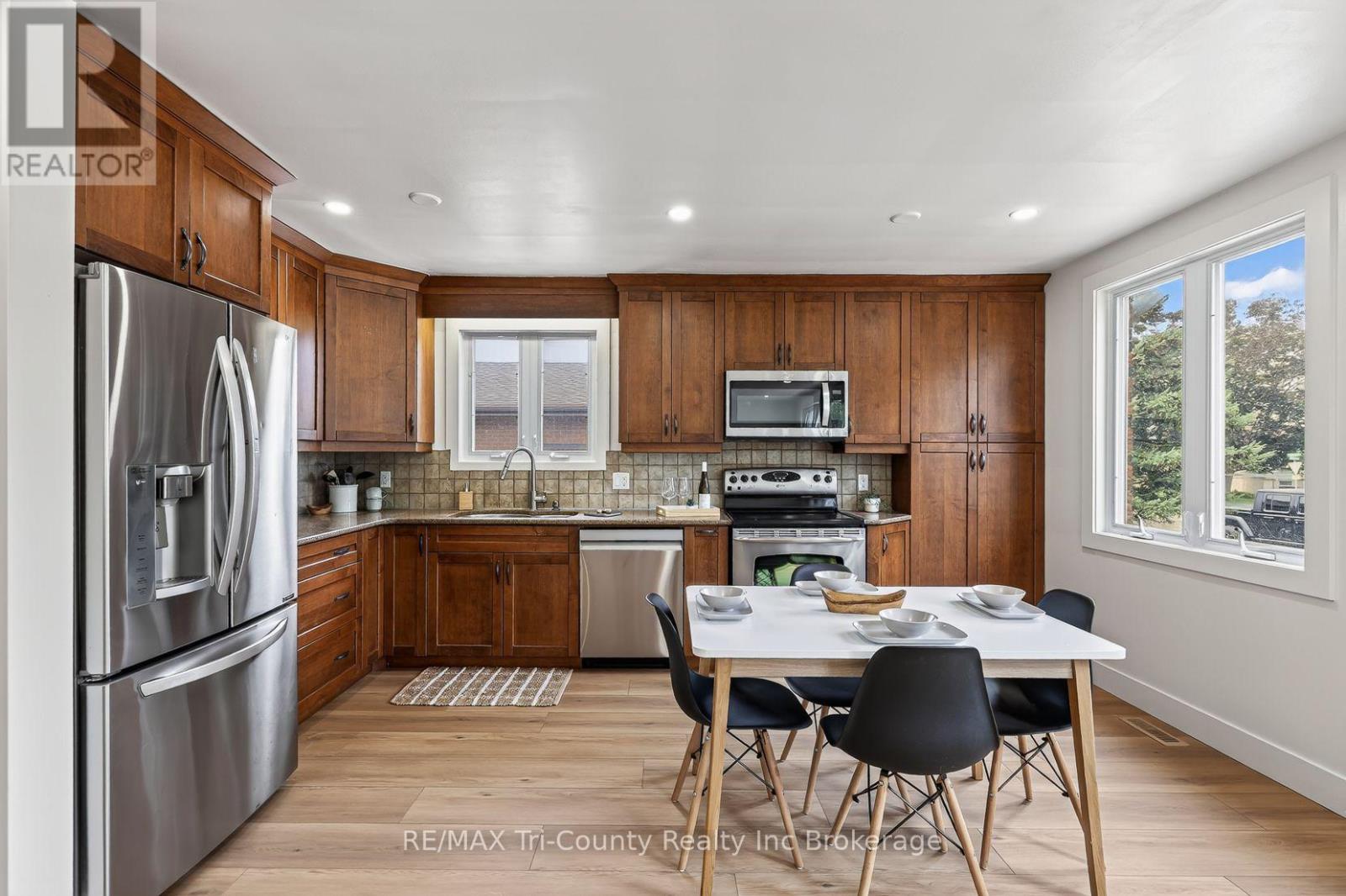 61 AIREY AVENUE - Image 17