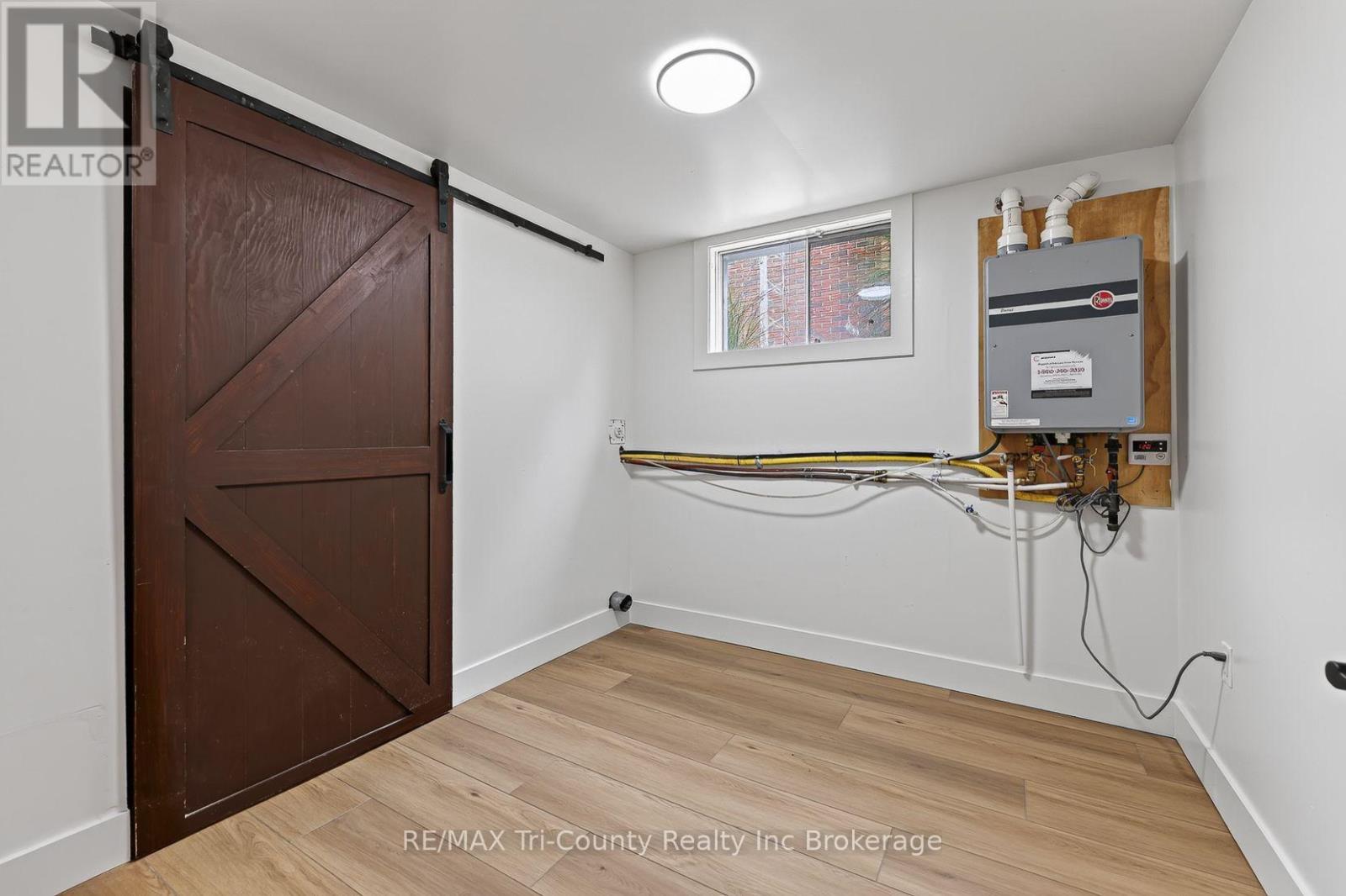 61 AIREY AVENUE - Image 28
