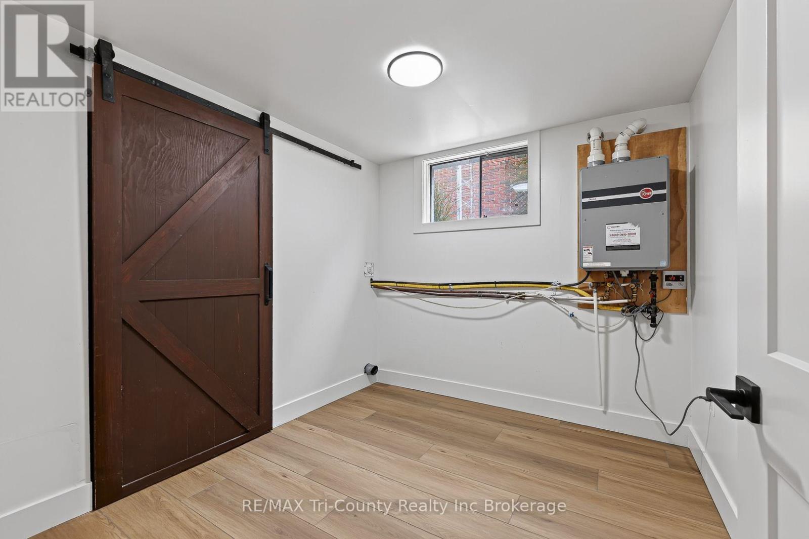 61 AIREY AVENUE - Image 30