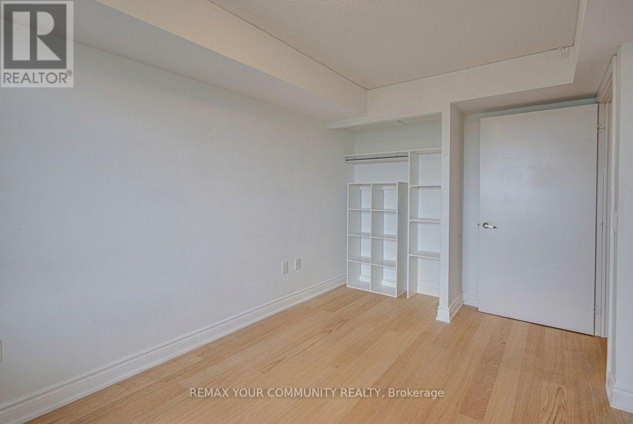 #909 1346 DANFORTH ROAD E - 10