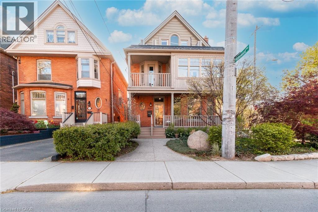 Photo of 326 LOCKE Street