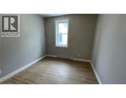 69 East Main Street Unit# 104, Welland, ON L3B3W4 Photo 6