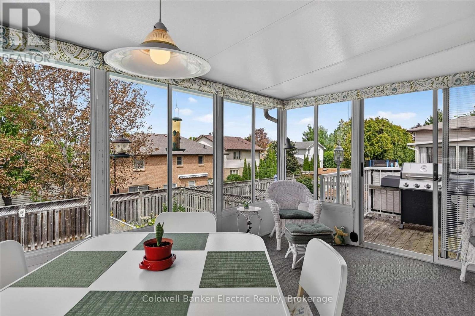 948 SMITHSIDE COURT - 12