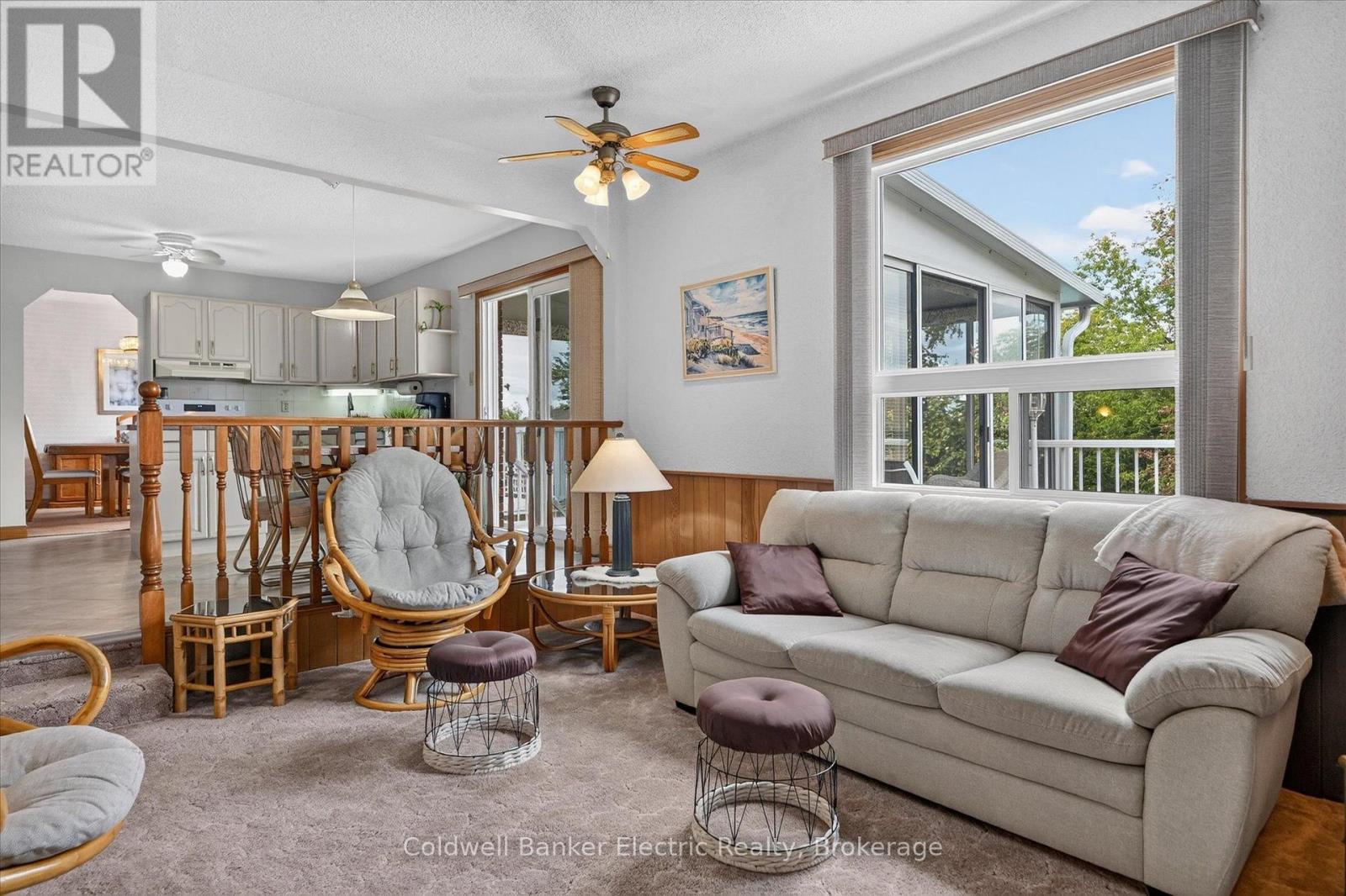 948 SMITHSIDE COURT - 14
