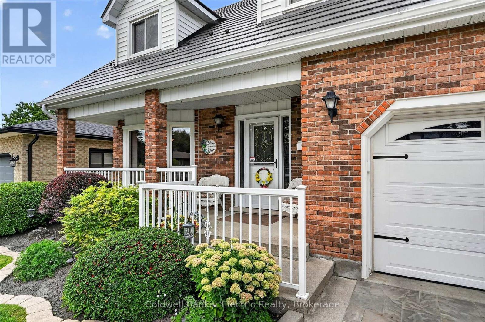 948 SMITHSIDE COURT - Image 3