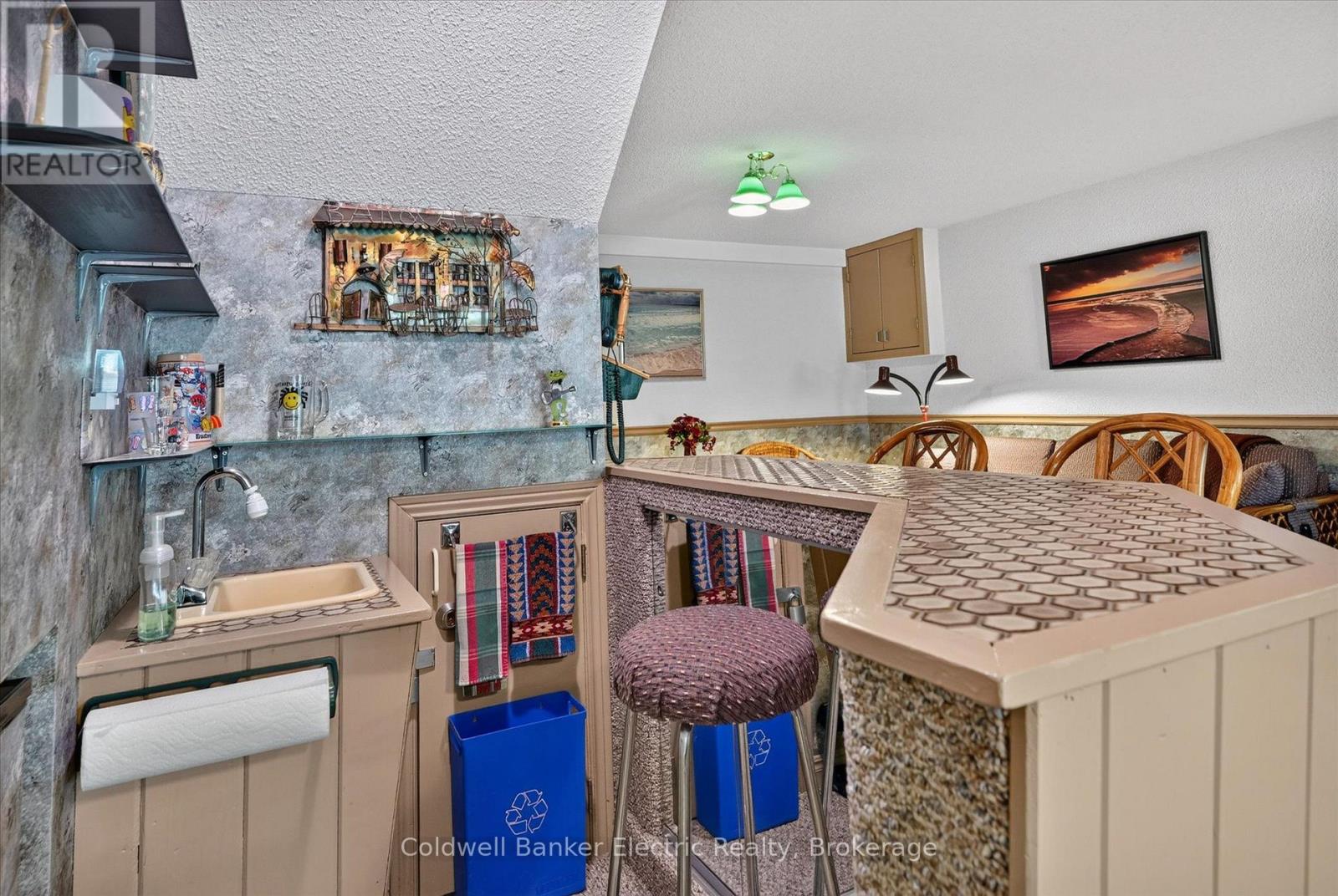 948 SMITHSIDE COURT - 30