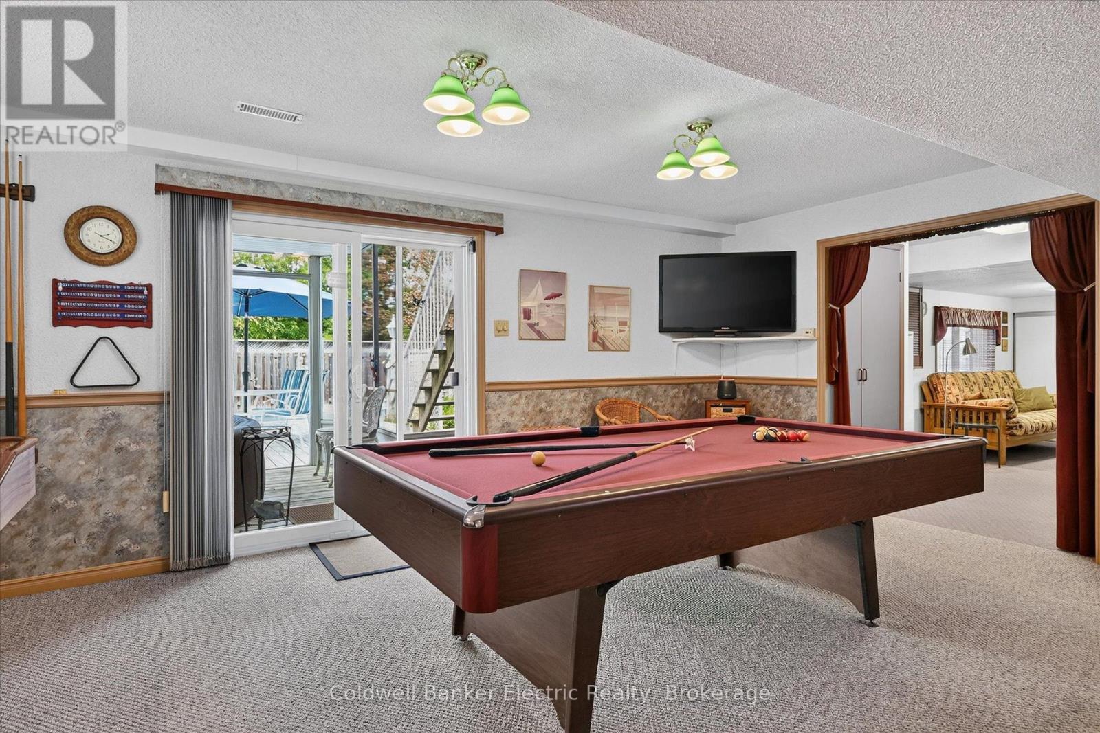 948 SMITHSIDE COURT - 31