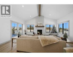 Family room - 22 Sunberry Place, Sylvan Lake, AB T4S0S7 Photo 10