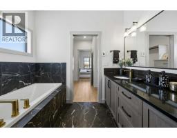 22 Sunberry Place, Sylvan Lake, AB T4S0S7 Photo 27