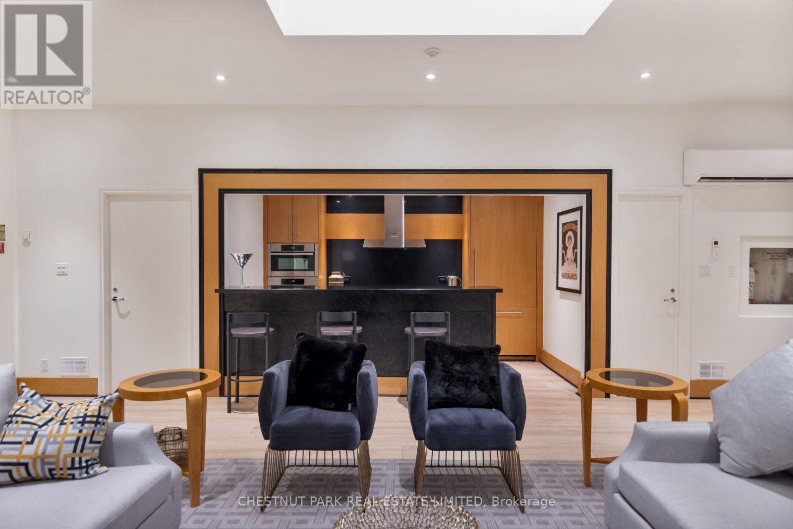 #612 77 AVENUE ROAD - Image 43