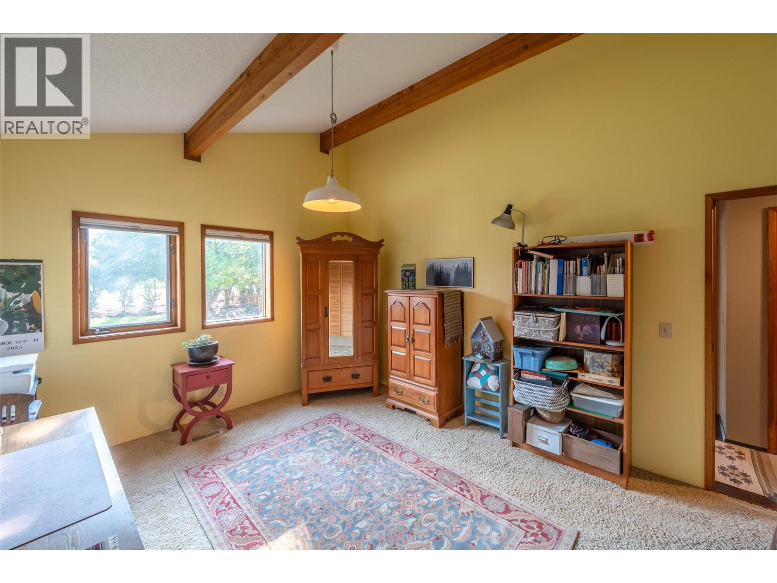 975 Heron Court, Oliver