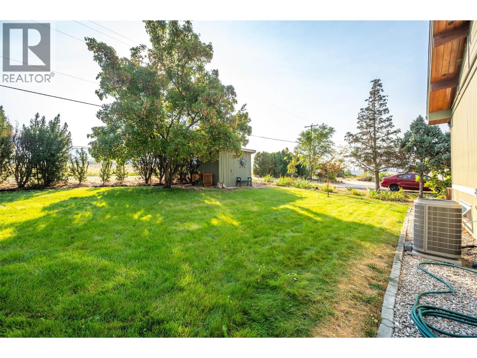 975 Heron Court, Oliver