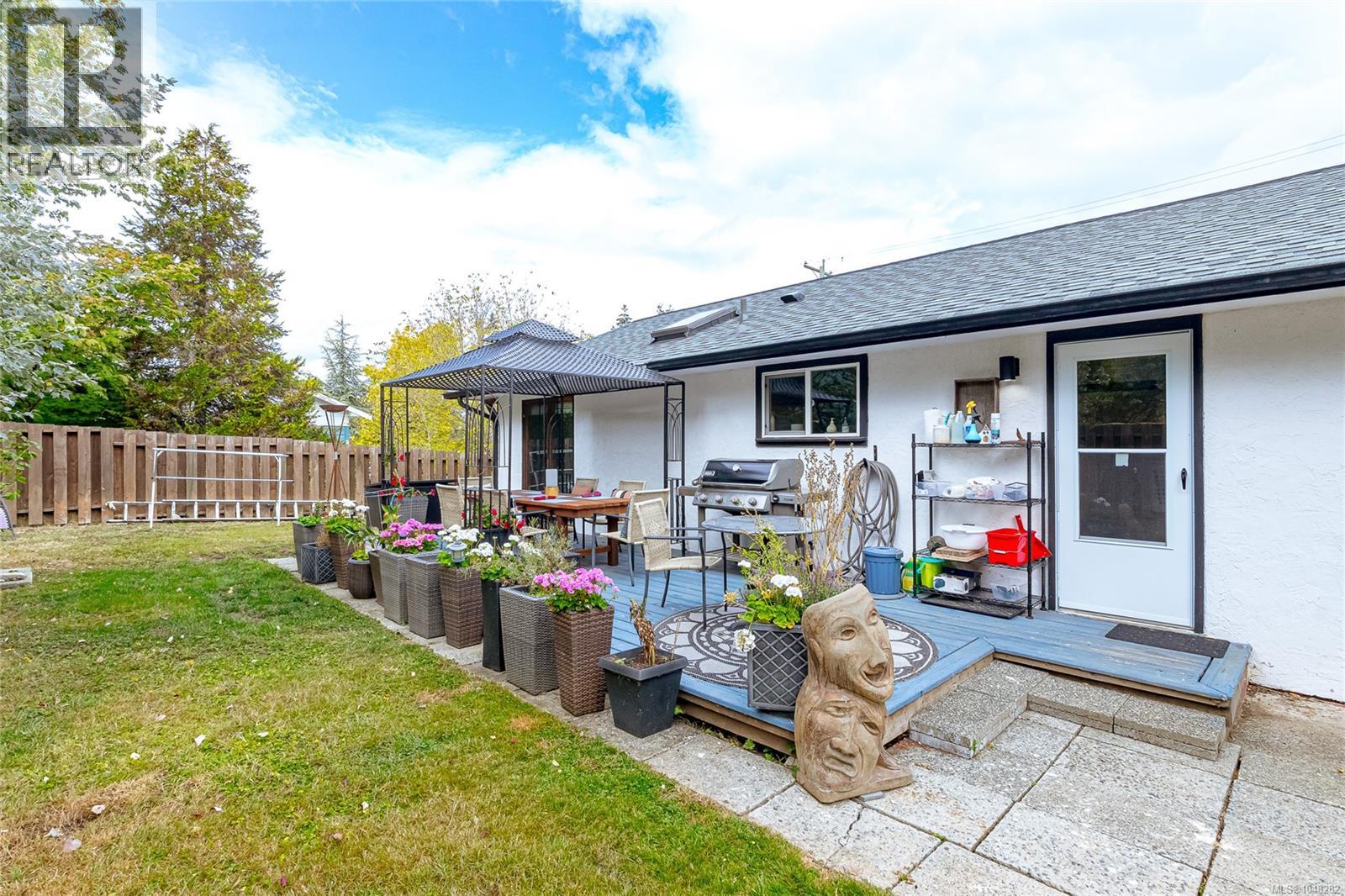 1610 Glen Rd - 23