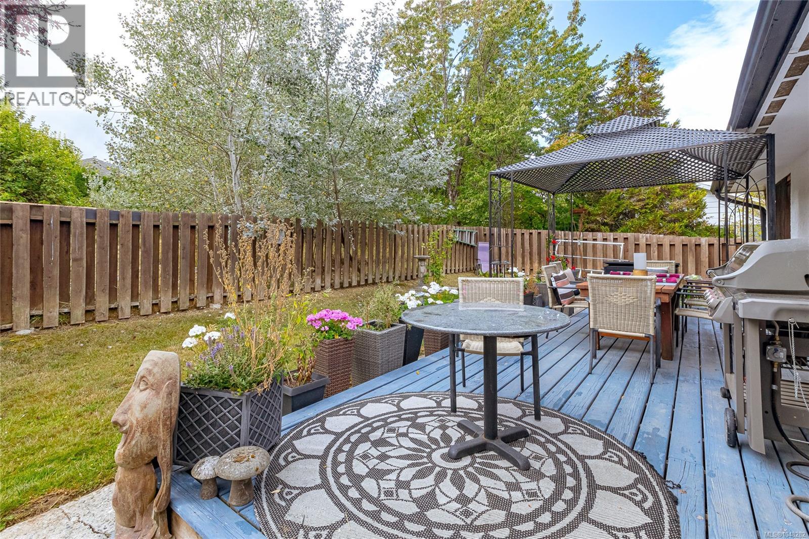 1610 Glen Rd - Image 25