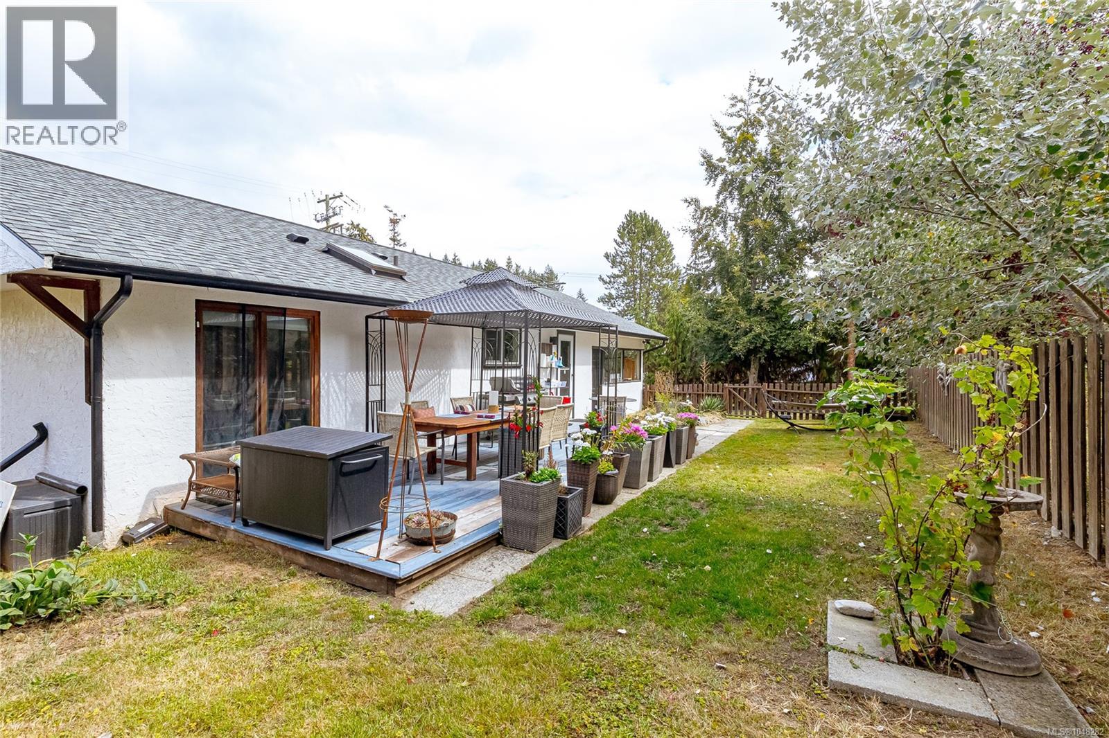 1610 Glen Rd - Image 31