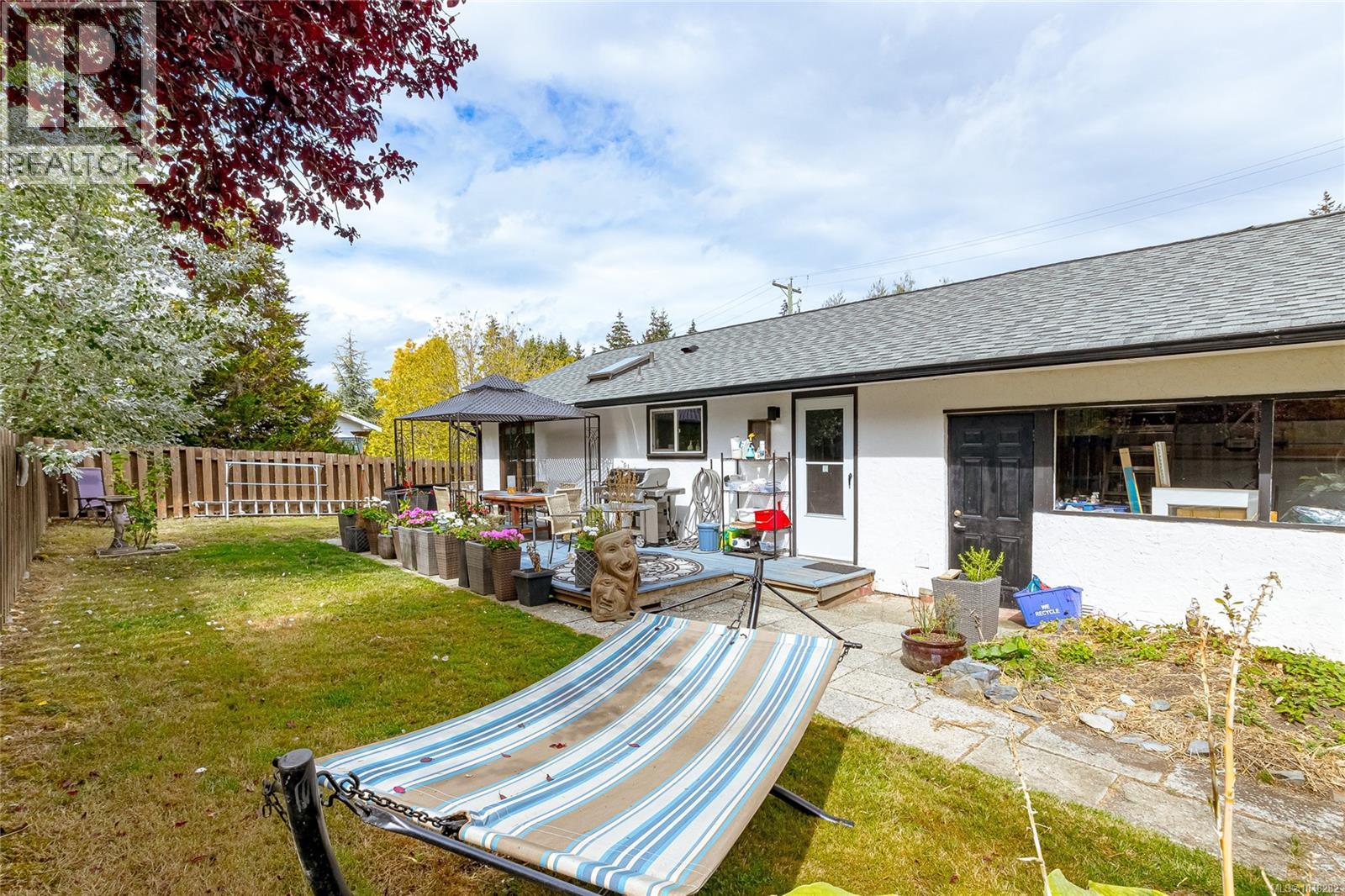 1610 Glen Rd - Image 32