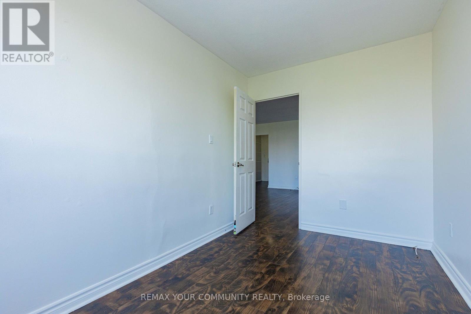 #708 85 EMMETT AVENUE - 12