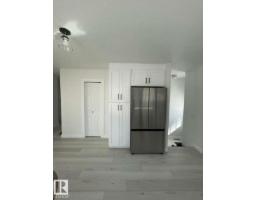 1929 65 St Nw, Edmonton, AB T6L1M1 Photo 9