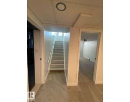 1929 65 St Nw, Edmonton, AB T6L1M1 Photo 15
