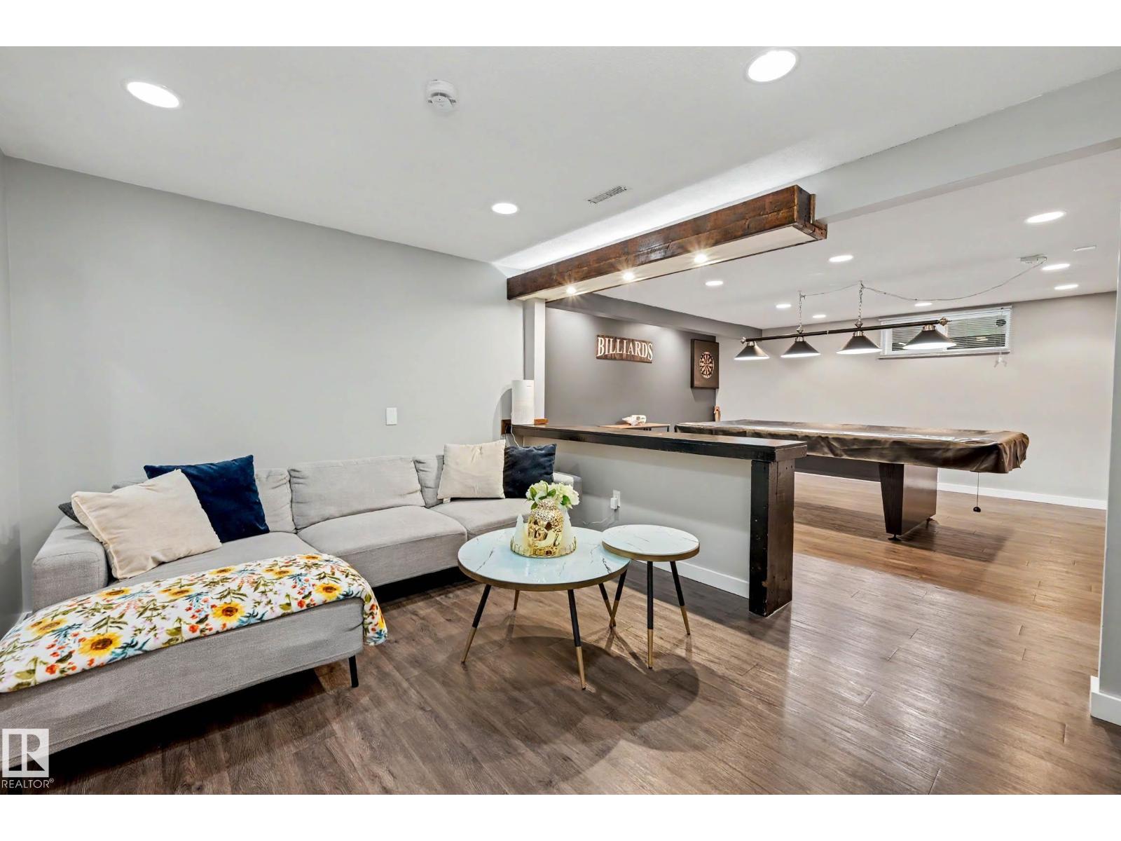 12115 40 AV NW - 27