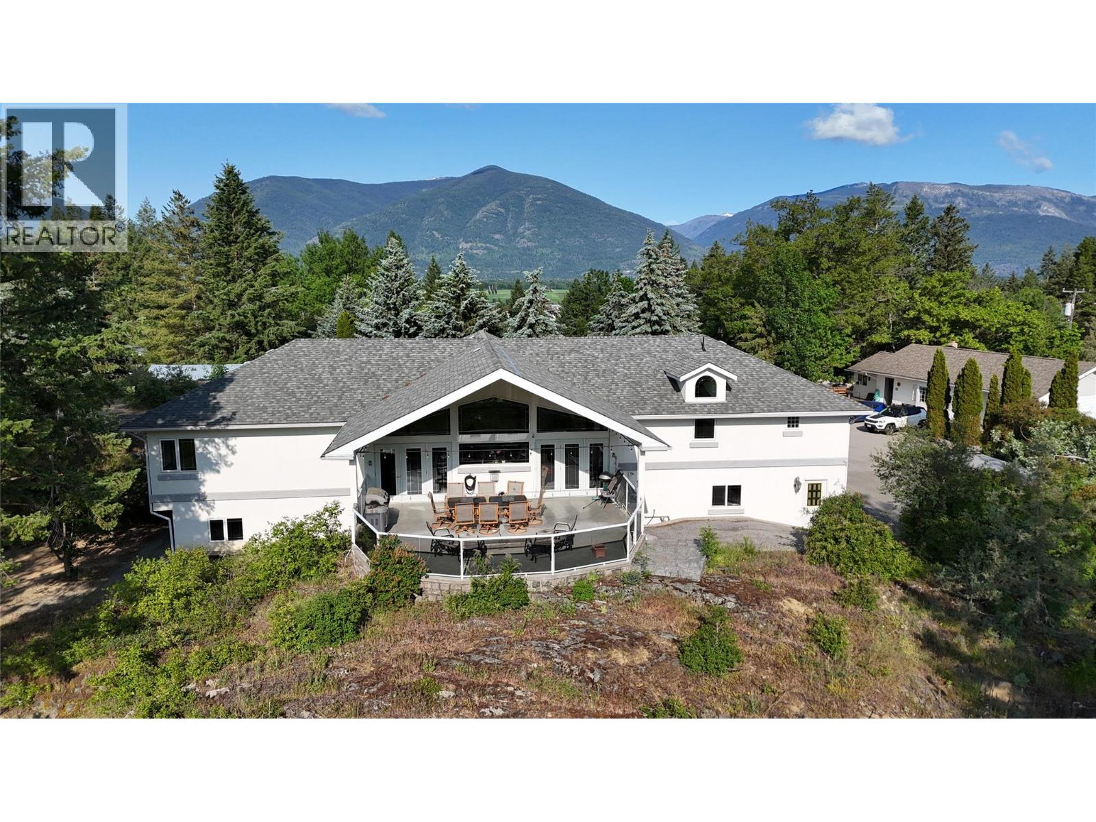 404 Ash Road - 1