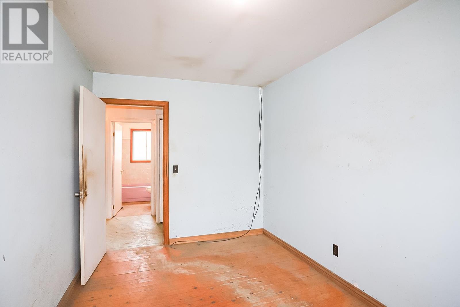 2277 D Line RD - 35