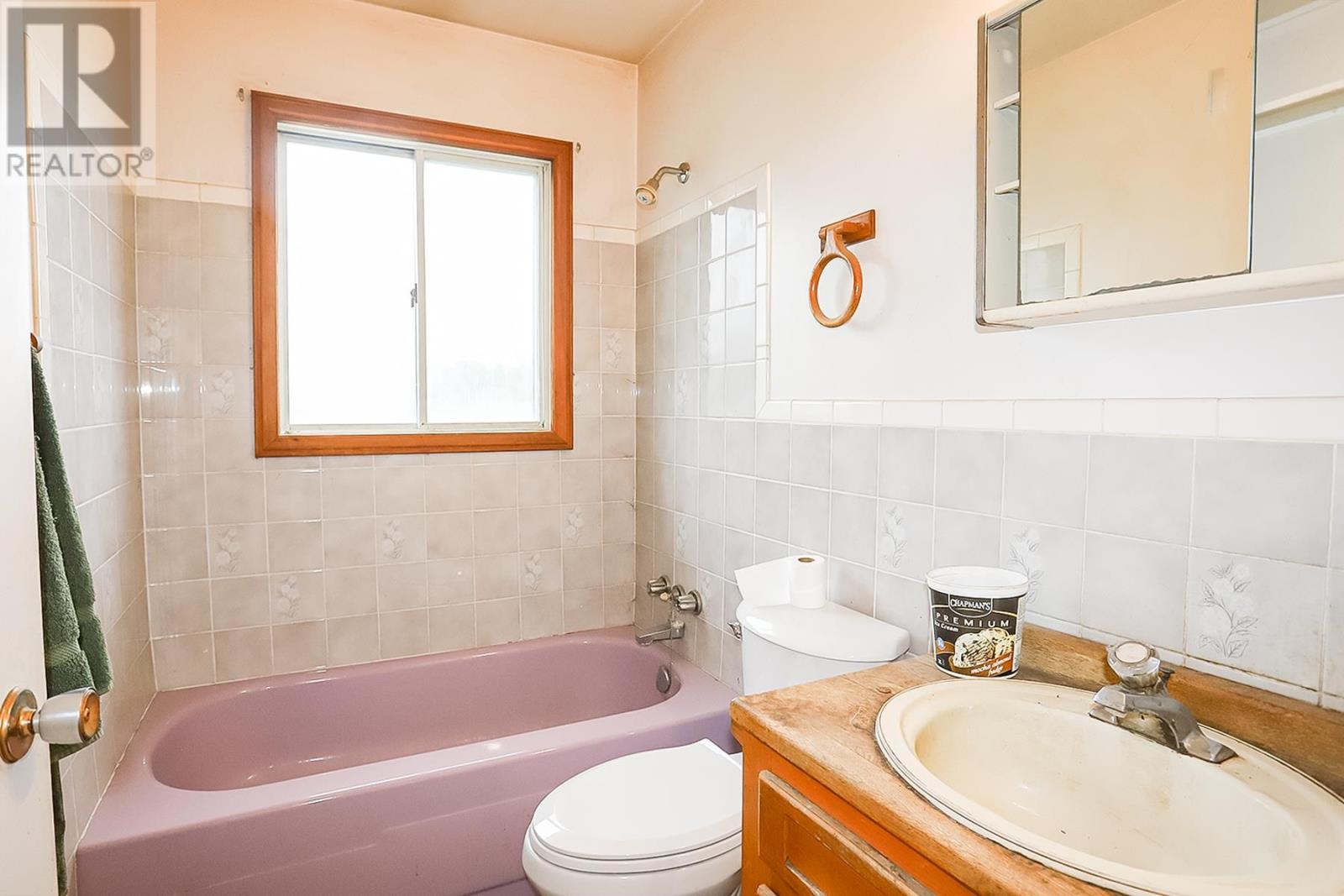 2277 D Line RD - 41