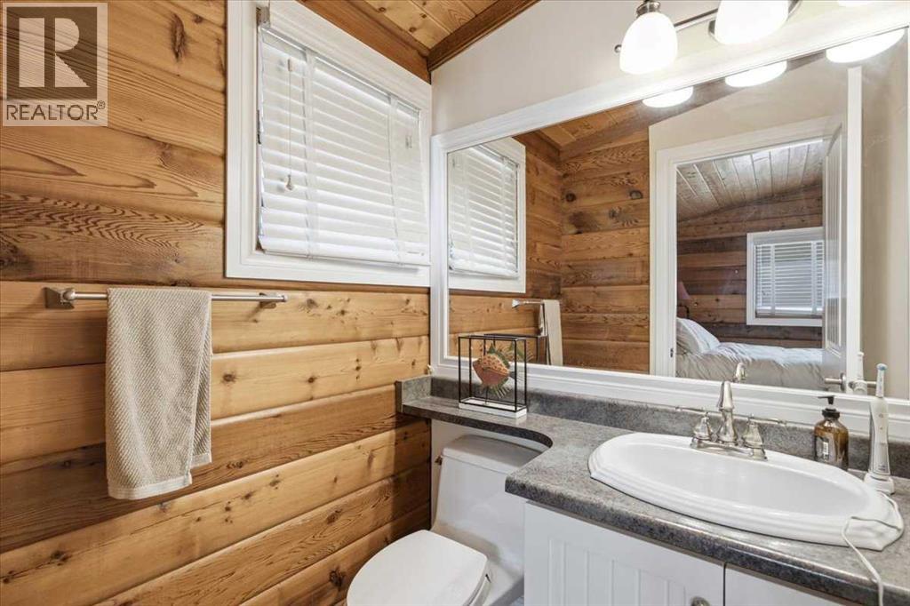 16 Lakeshore DR - 15