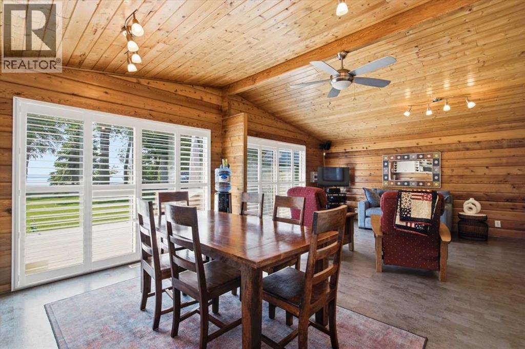 16 Lakeshore DR - Image 7