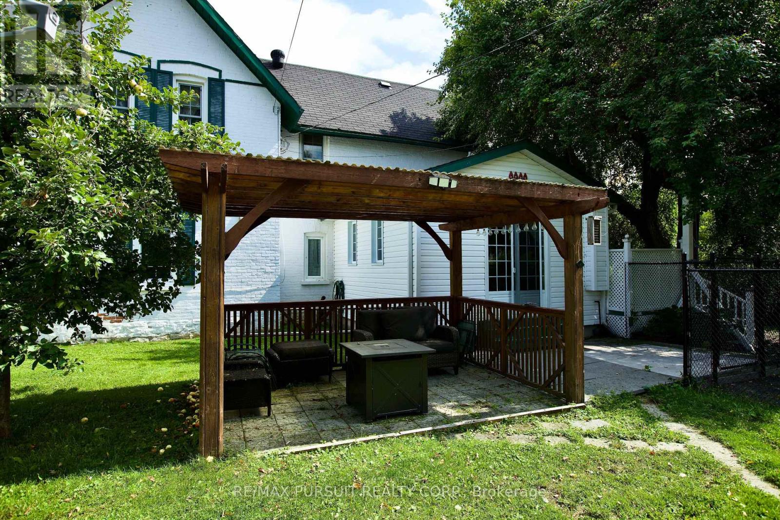 112 MAY STREET - Image 21