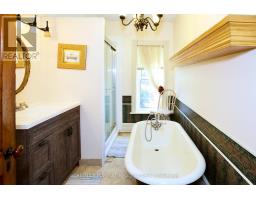 112 May Street, Temiskaming Shores, ON P0J1P0 Photo 11