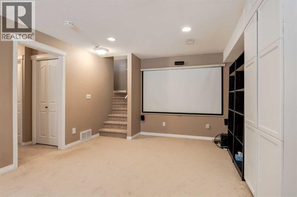 38 Spring Crescent SW - Image 34