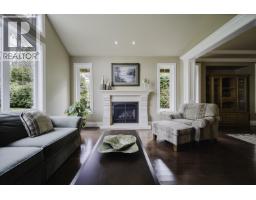 1056 Ravenswood Drive, Anmore, BC V3H5M6 Photo 6